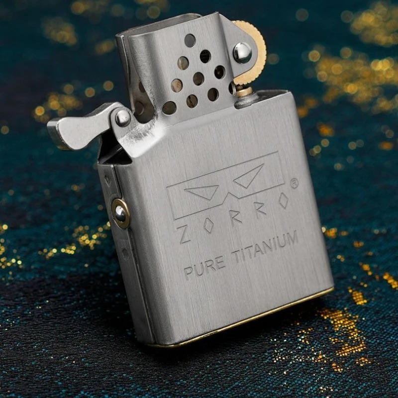 Lighter Insert Zippo - ZORRO Feuerzeugwerk aus reinem Titan der